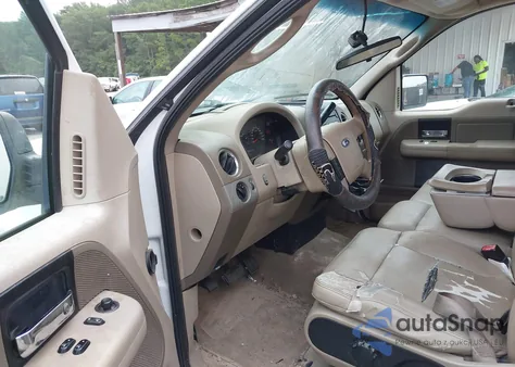 2005 Ford F-150 Stx/Xl/Xlt из США, поврежденный, VIN 1FTRF12W45NB52743